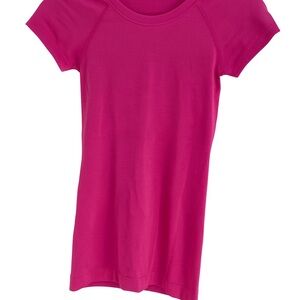 Lululemon athletic top